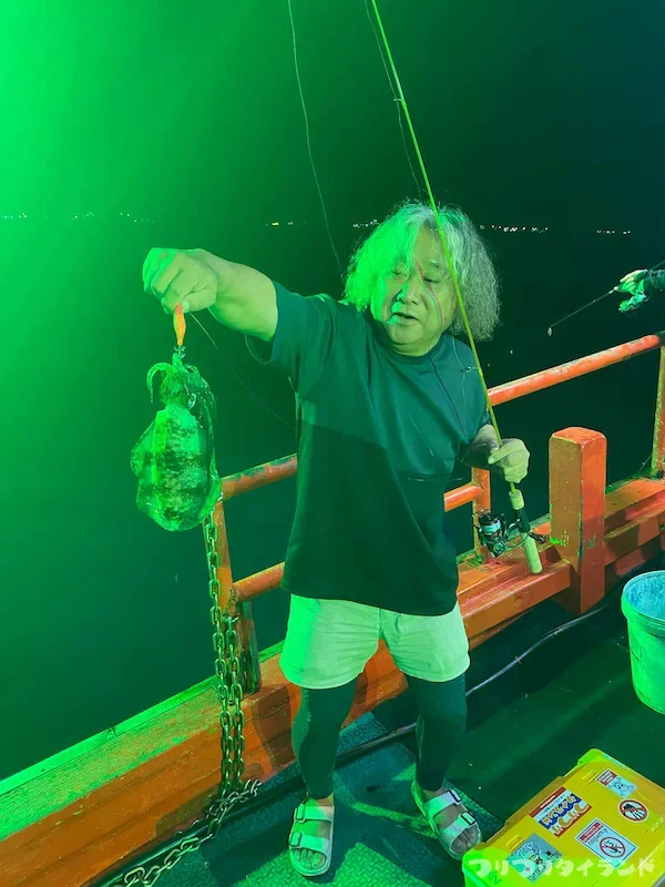 タイでアオリイカエギング