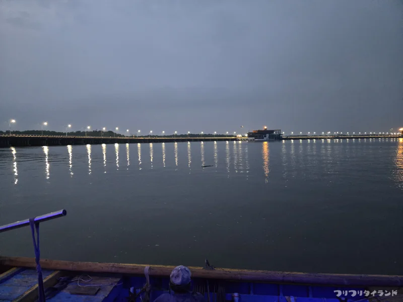 バーンサーイの朝