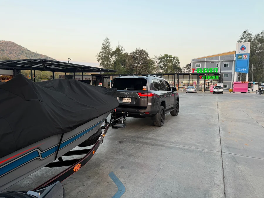 ガソリンスタンド